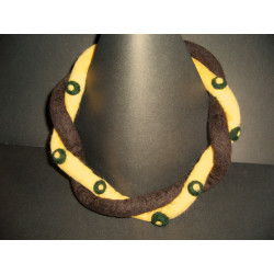 Naszyjnik filcowany ręcznie brąz