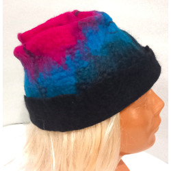 Czapka filcowana ręcznie różowo-niebieska